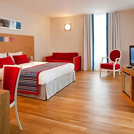 Mercure فندق فيتيل